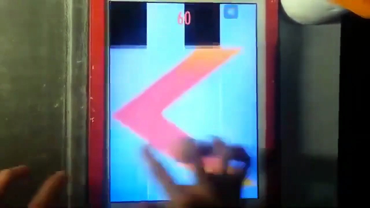 CRAZY SLIDE SONG in Piano Tiles 2 - Danse Chinoise - 2465 World Record