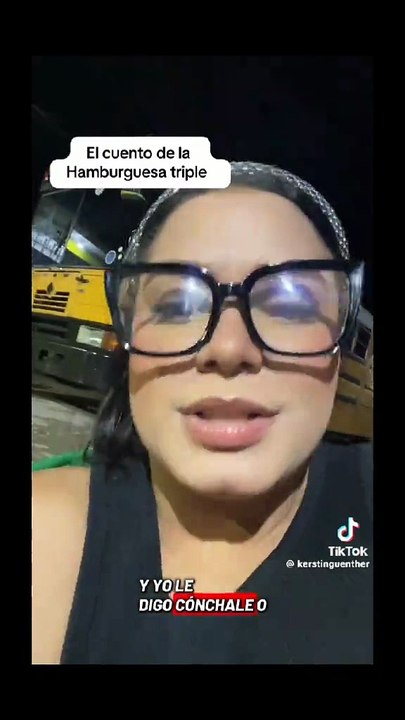 La llamó “interesada” por pedir una hamburguesa triple en una cita y redes lo tachan de tacaño
