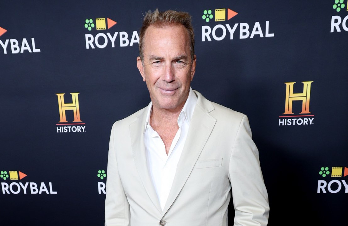 Kevin Costner ‘no es un tipo duro’ a pesar de haber construido su carrera interpretando a rudos héroes del Oeste