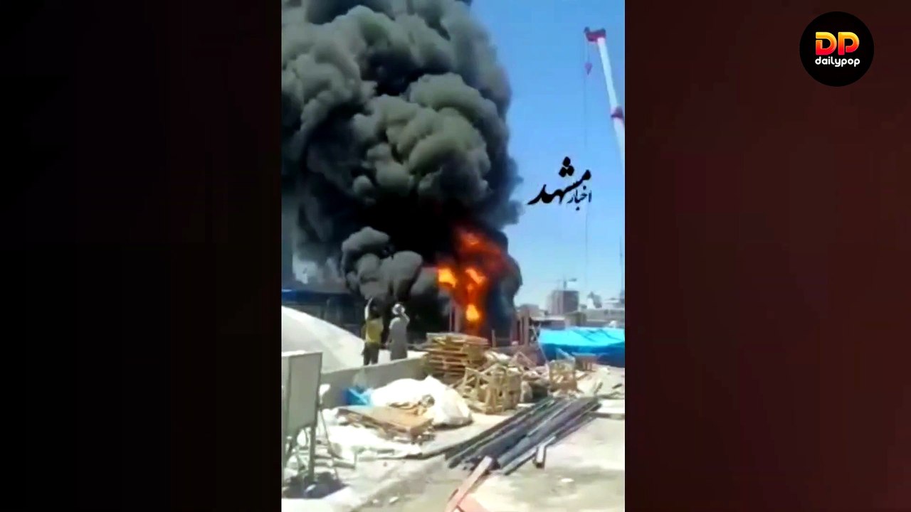 Fuerte incendio se desata en el complejo del santuario del Imam Reza, donde está enterrado el Líder Supremo de Irán