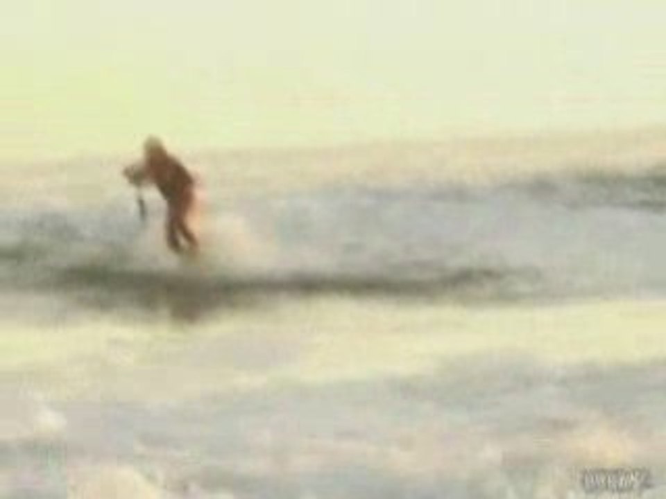 Un grand malade de surfer