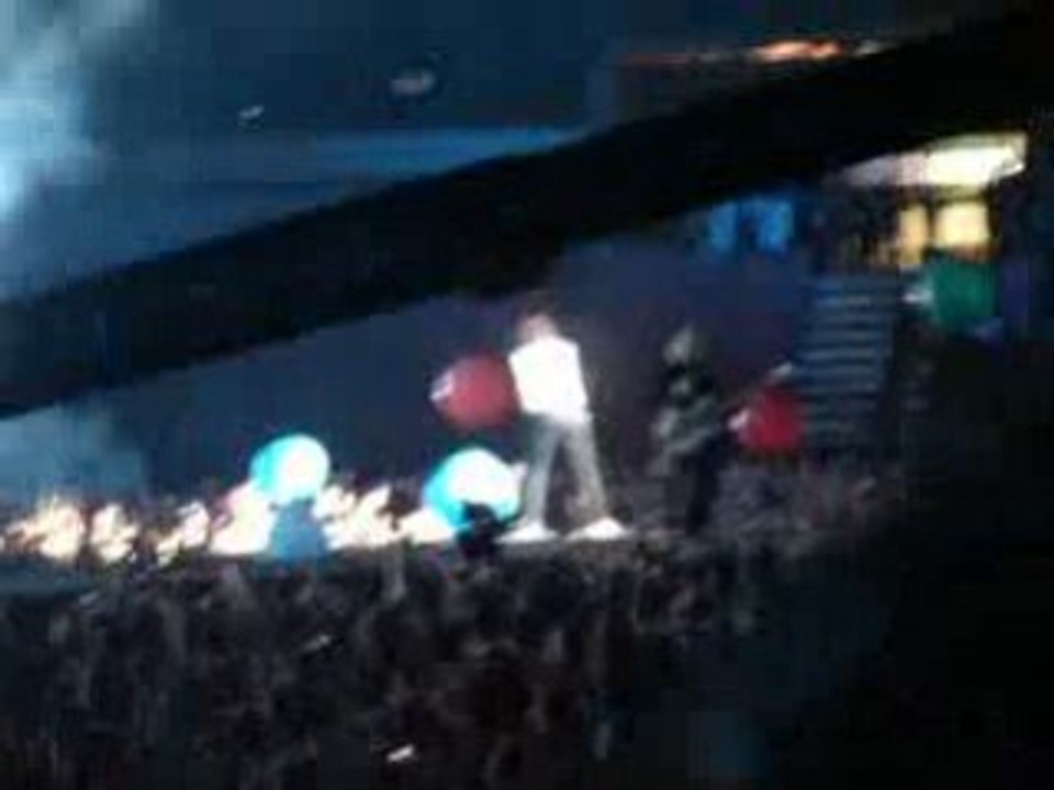 Mika au Parc des Princes - Relax (Fin)