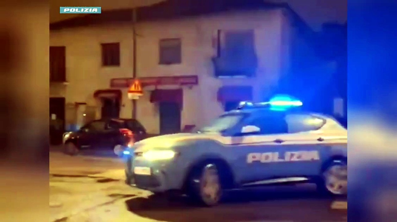 Nel dark web i legami con l'Isis: la Polizia di Stato arresta una 17enne - VIDEO
