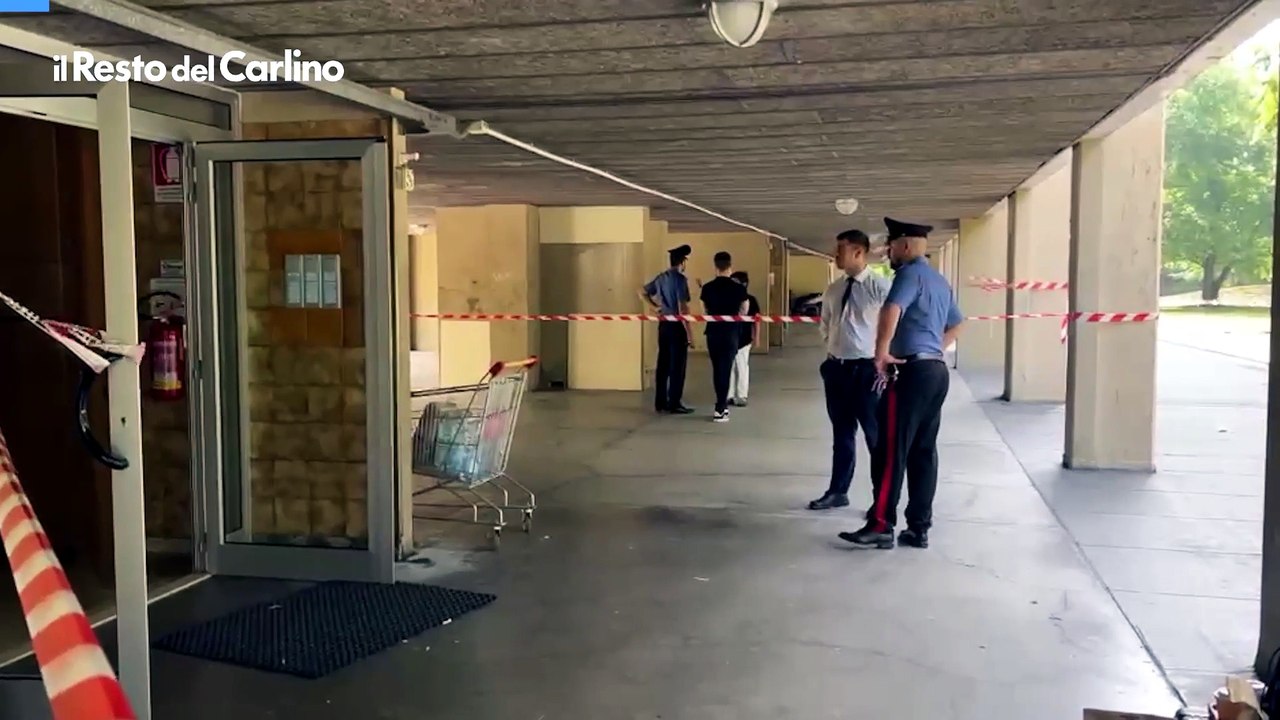 Omicidio a Modena, accoltellato all'alba: il video