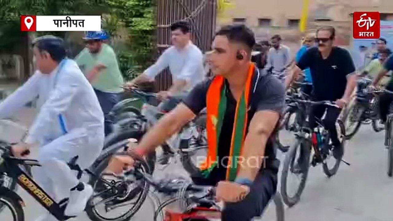 पानीपत में साइकिल से पहुंचे शिक्षा मंत्री महिपाल ढांडा, हाइड्रोजन ट्रेन को बताया नए भारत की पहचान, बोले- "इतिहास रचा गया"