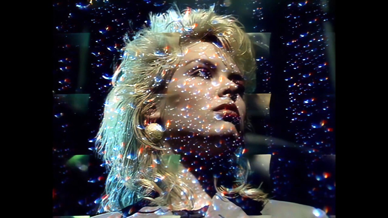 Kim Wilde - Water On Glass (TOTP 1981)