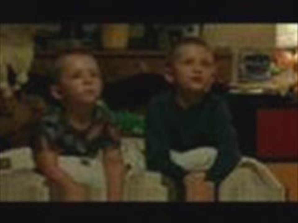 THE DARK KNIGHT OFFICIAL MOVIE TRAILER