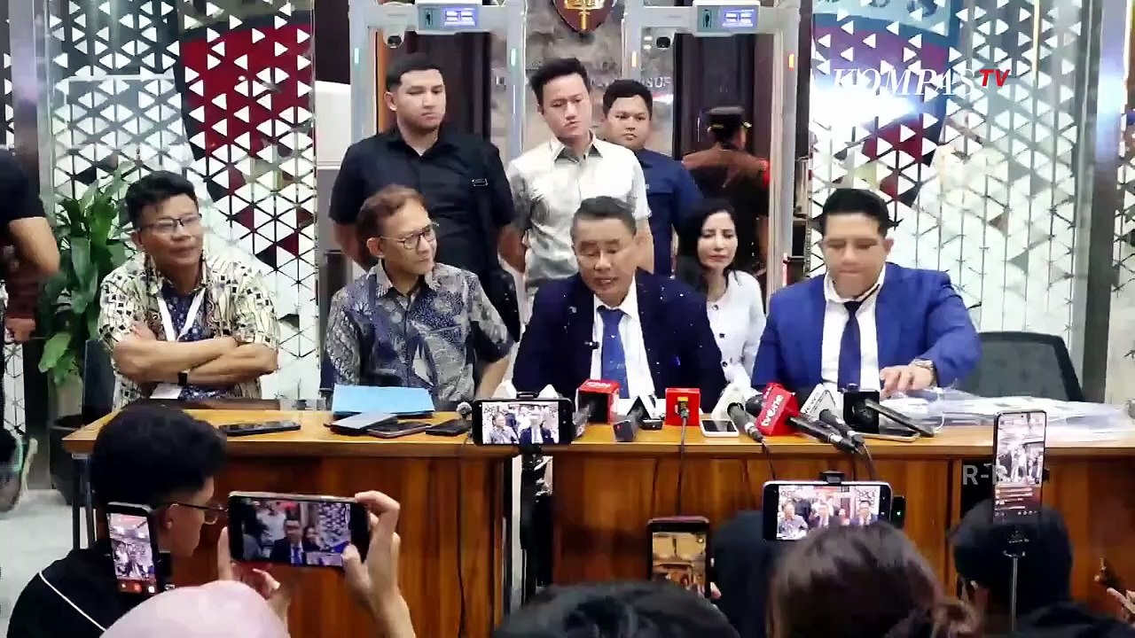 Blak-blakan! Hotman soal Brankas & Money Changer di Kasus Eks Jampidsus: Febrie Tak Ada Kaitannya