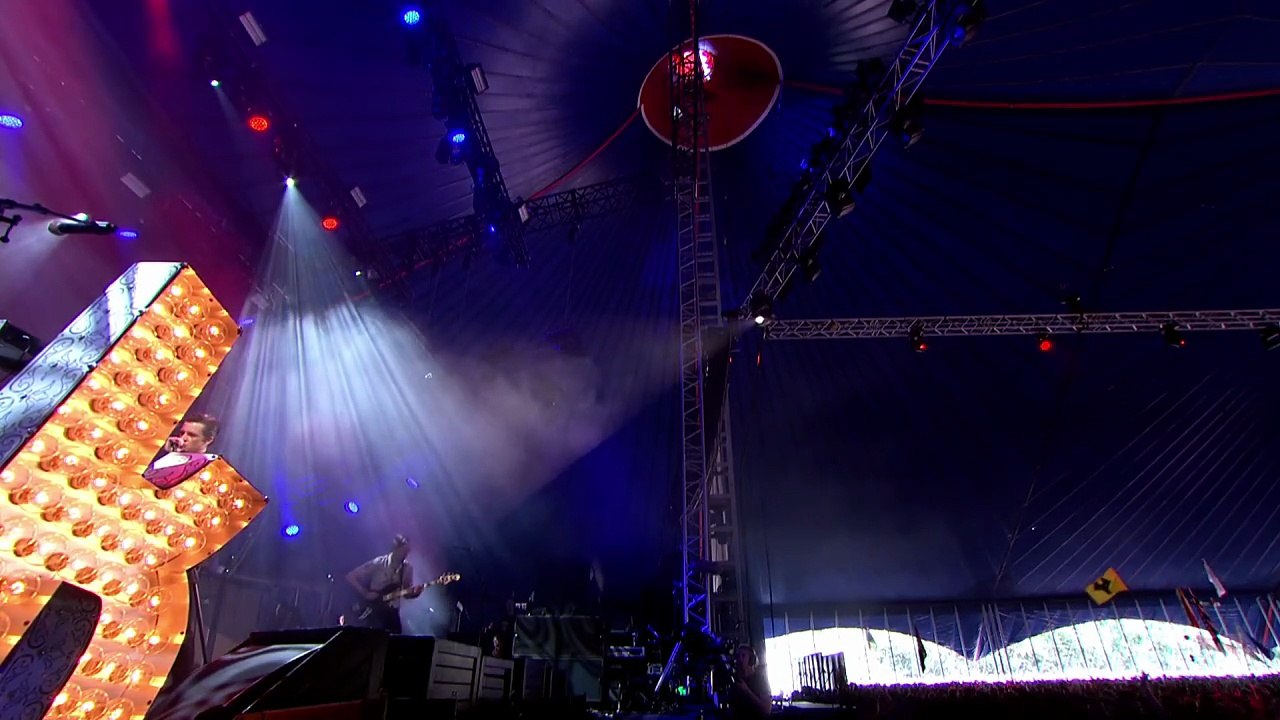 Runaways - The Killers (live)