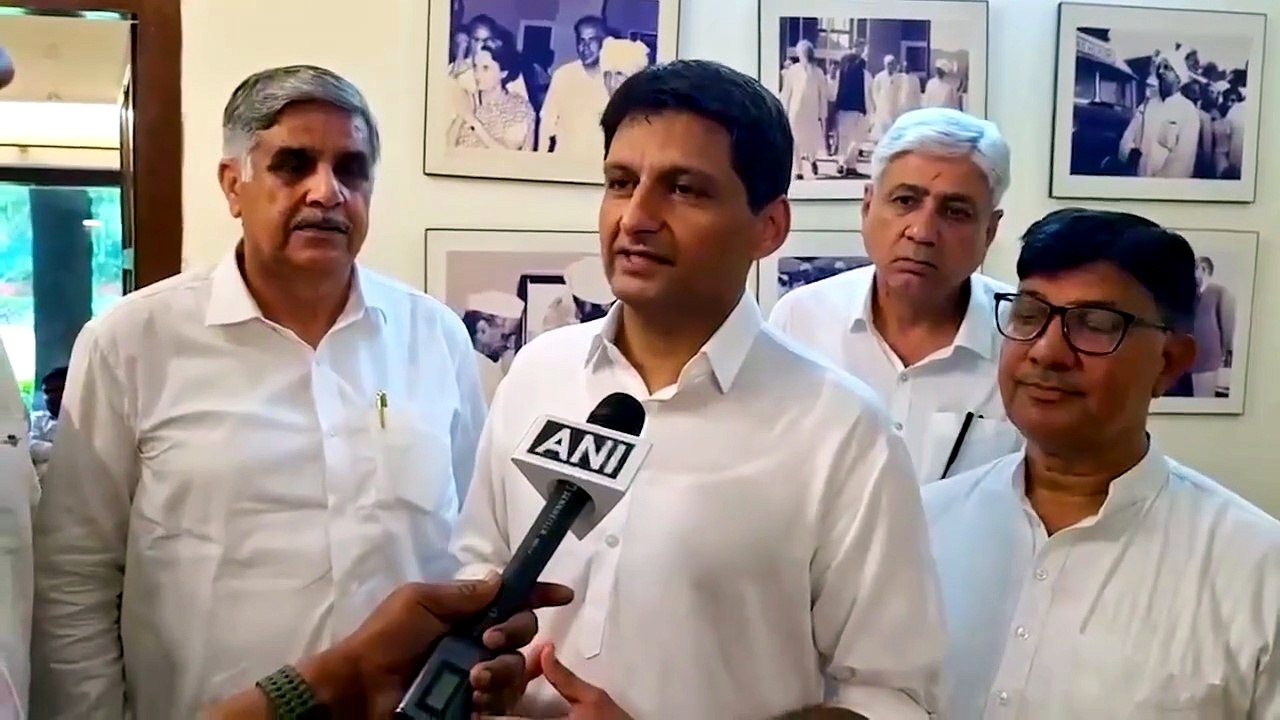 प्रधानमंत्री जी जींद में नयी IIT की घोषणा करें और प्रदेश को कोई बड़ा तोहफा देकर जाएं।  कांग्रेस की हुड्डा सरकार के दौरान बिछाई गई जींद-गोहाना-सोनीपत रेल लाइन पर हाइड्रोजन ट्रेन के उद्घाटन के लिए आ रहे प्रधानमंत्री जी का जींद आगमन पर स्वागत है। प्रधानमंत्री