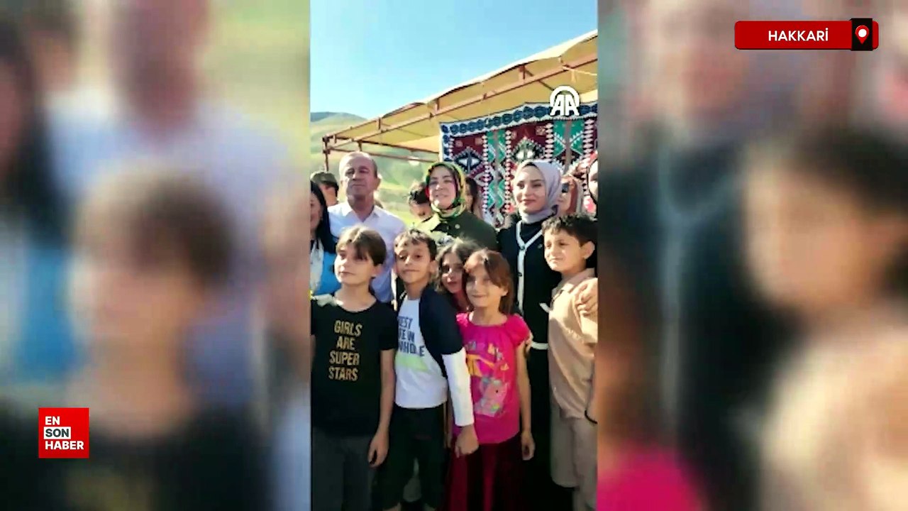 Cumhurbaşkanı Erdoğan, Hakkari'de şenliğe katılan kadınlara telefonda seslendi