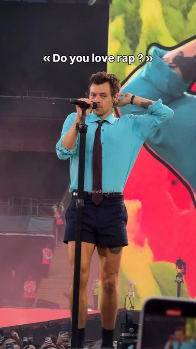 Harry styles rap Kiwi at Wembley n7