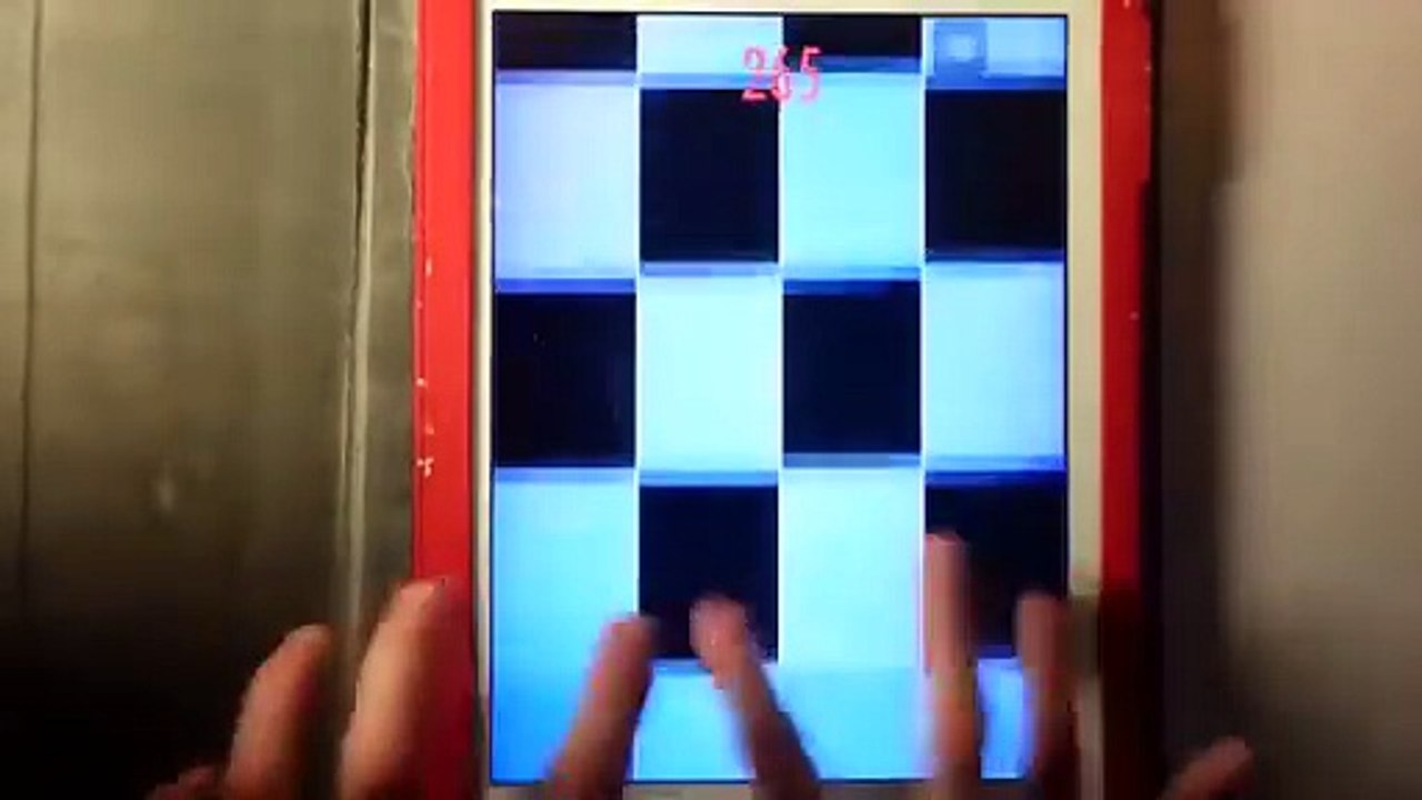 TRICKIEST DOUBLE TAP in Piano Tiles 2 - Riverside Bicycling - 5732 World Record