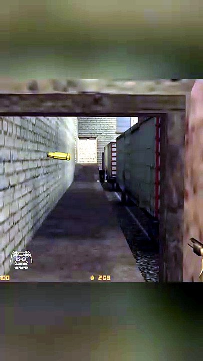 Counter Strike 1.6 de_train: Intense Retro FPS Action on PC!