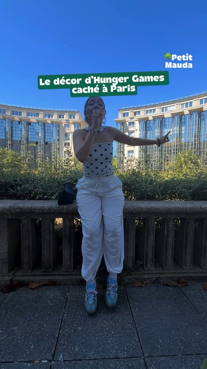 🏛️ LE CRÉATEUR D'HUNGER GAMES A CACHÉ UN TEMPLE DU FUTUR EN PLEIN PARIS ! 🏹👁️