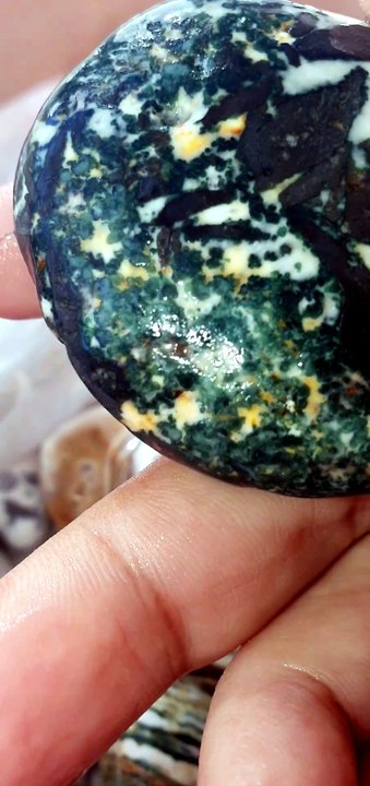 Agate waith