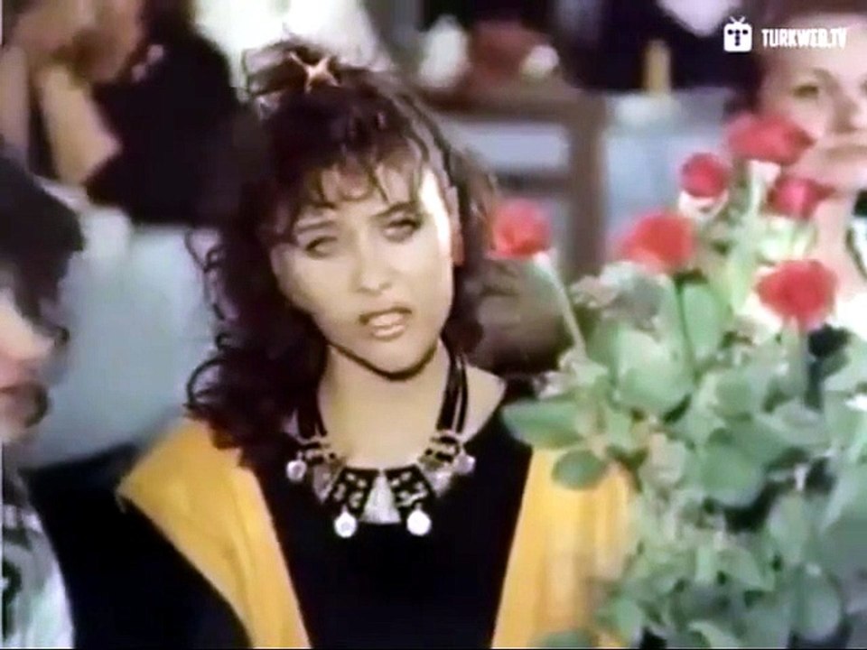 MERAL ORHONSAY  || EMRAH || ACI LOKMA⚡ROMANTİK || DRAM|| AİLE ⚡ 1986 Tek Parça İzle ⭐️Full HD 1986 İzle⭐️ [Full Movie]