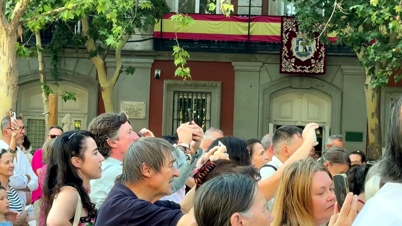 Colate Vallejo-Nágera acompaña a su hermana Samantha en un día muy especial: "Muchas emociones"