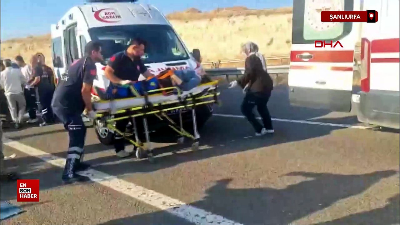 Şanlıurfa’da hafif ticari araç ile otomobil çarpıştı