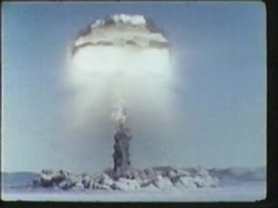 Godspeed You Black Emperor - "Rockets Fall on Rocket Falls"