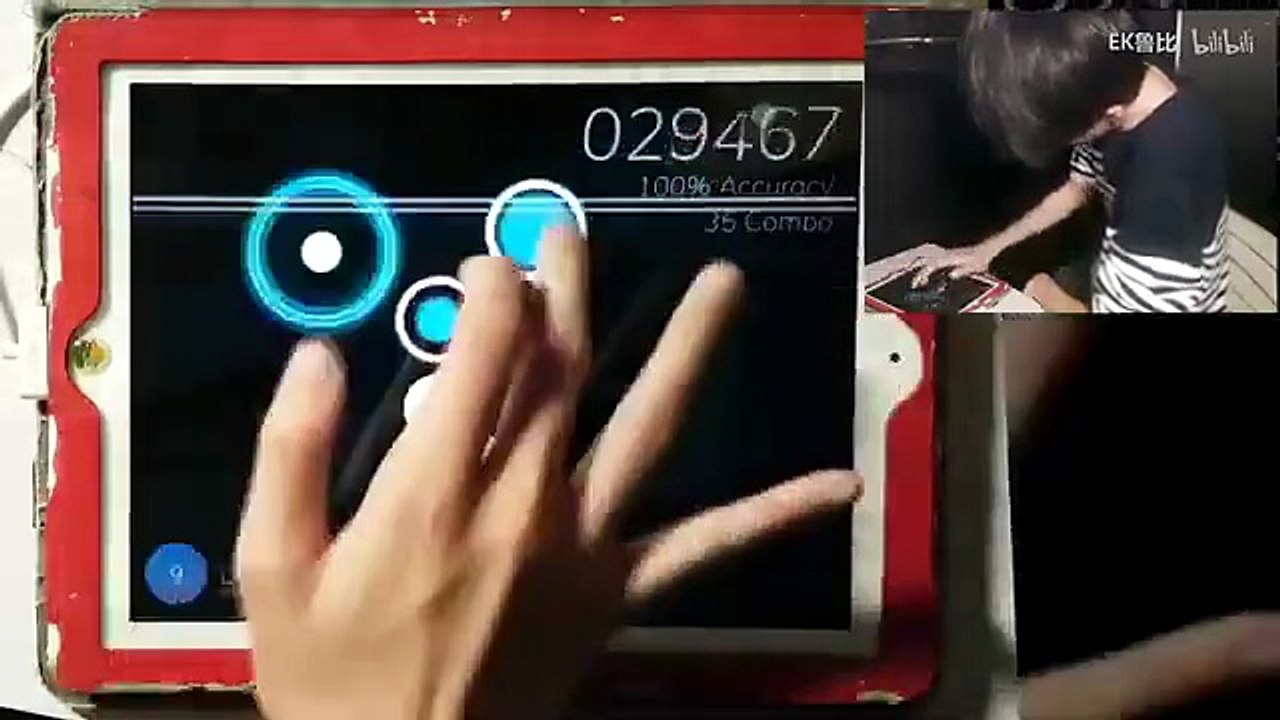 Cytoid - Lemuria (One Hand) x Piano Tiles 2 - Childhood (Adapted by Luo Ni)