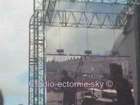 BBB - BB Baise au Main Square Festival à Arras