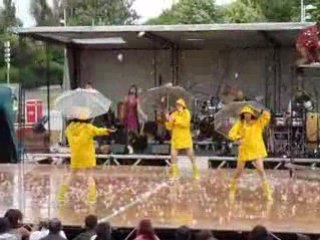 Singin in the Rain - Gran Reyneta + Royale Deluxe