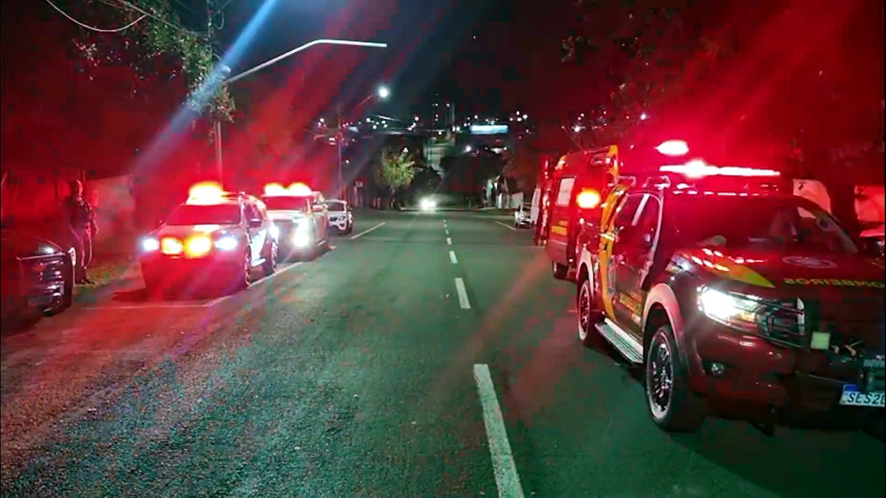 Mulher atenta contra a vida em residência no Bairro Neva