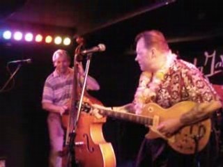 The House rockers - Long blond hair