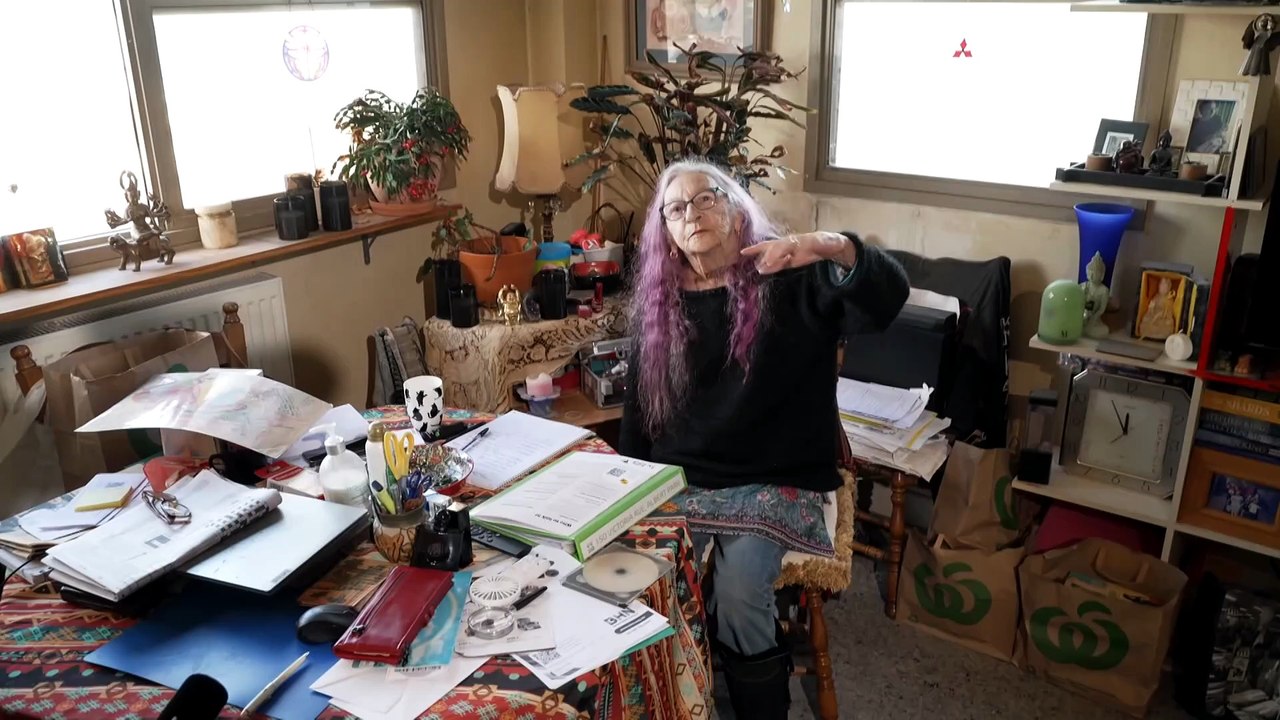 Albert Park residents resist public housing relocation plan