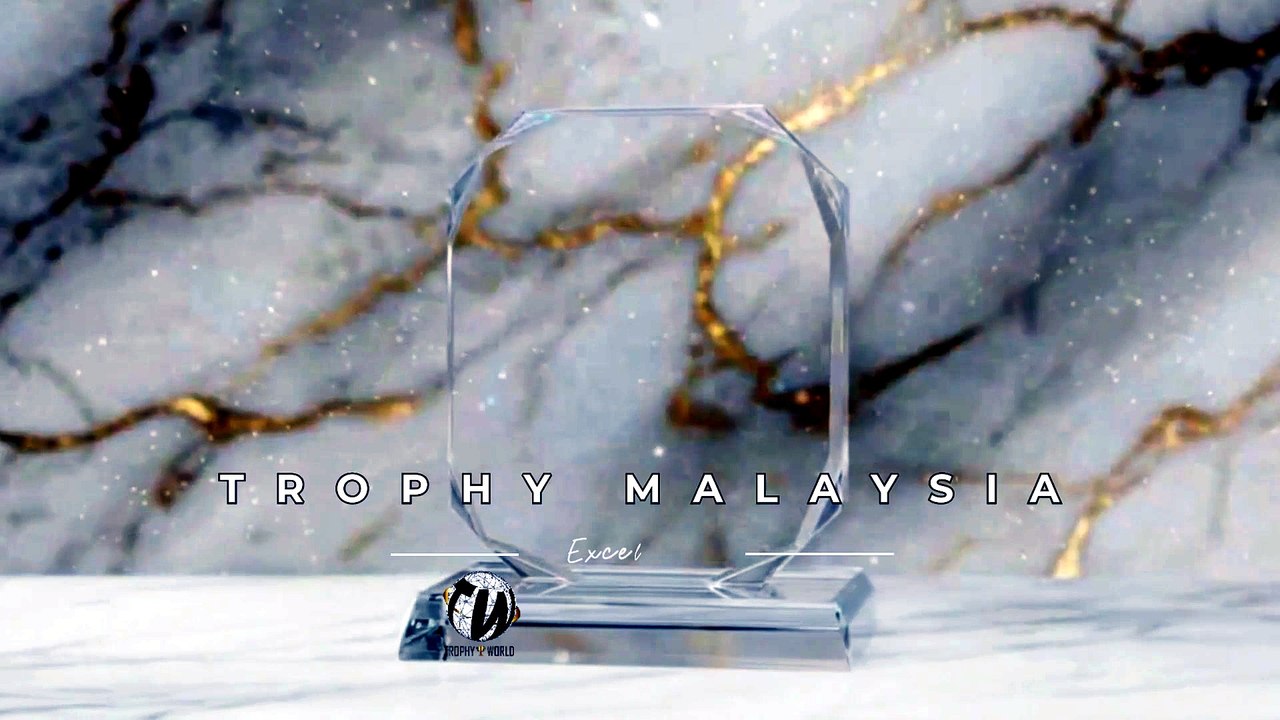 Premium Crystal Plaques at Trophy-World Malaysia | Custom Trophies & Plaques Supplier