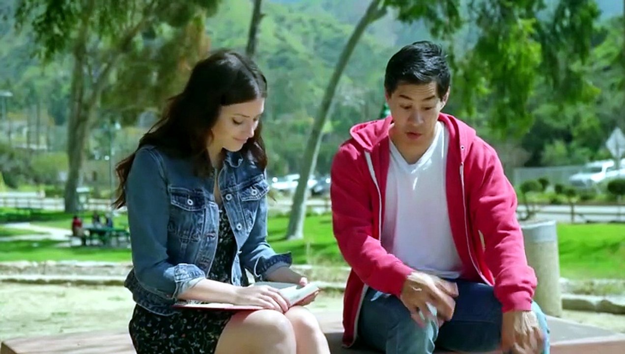 Five interwoven love stories explore the ups and downs of finding love ( HD ) [Full Movie]