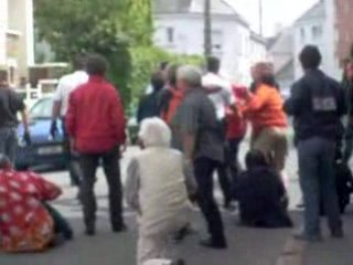 Badr et les militants de l'UCIJ presqu'ile bousculés le 5/7