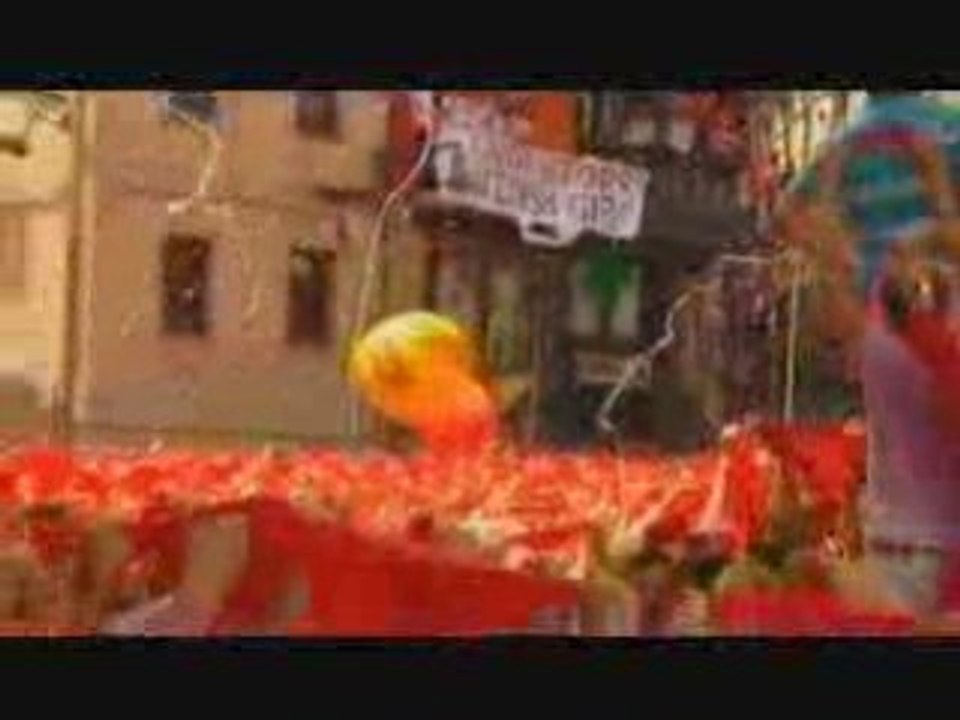 OUVERTURE DES SANFERMINES DE PAMPLONA 2008 : LE TXUPINAO