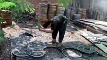 How Heavy Duty Truck Tyre Rim Plate Are Made From Old Ships Sheets __ Repairing of Broken Tyre Rim _