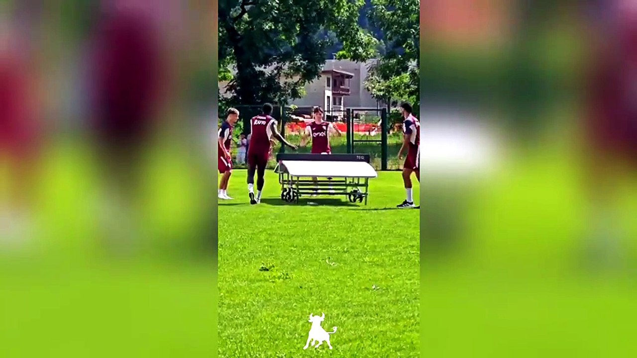 Pinzolo, i granata si sfidano a teqball a fine allenamento (Video)