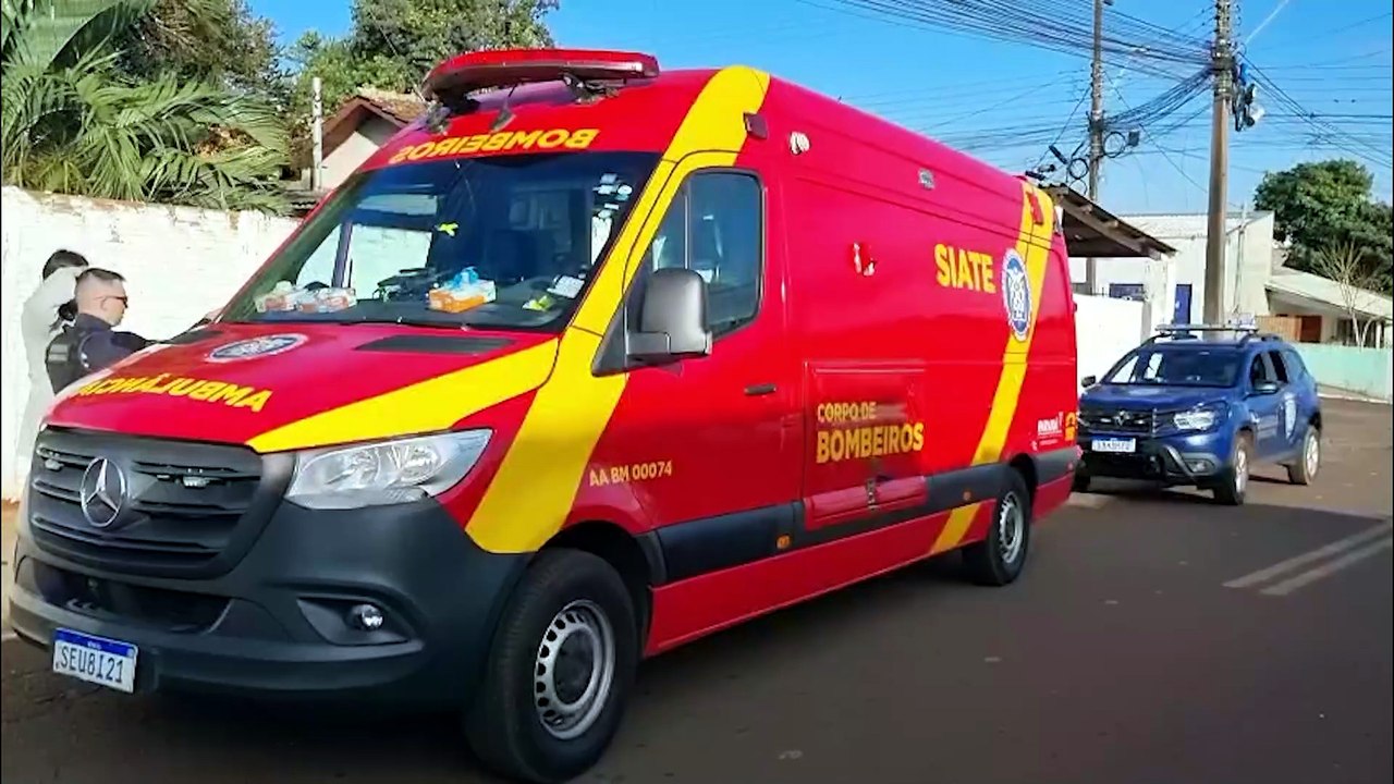 Motociclista foge após acidente e abandona passageira com contusão craniana no Floresta