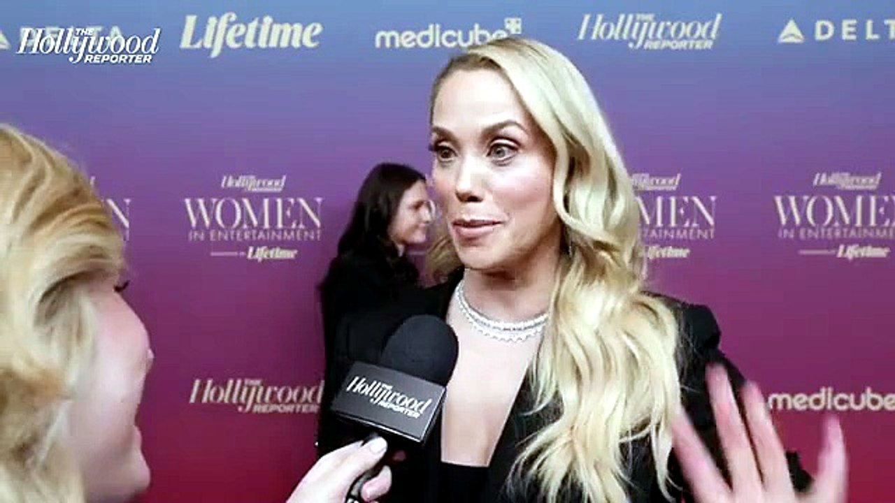 Elizabeth Berkley on 'All's Fair:' "Nothing Better Than Coming to Set With a Whole Group of Women" | THR Video [Full Movie]