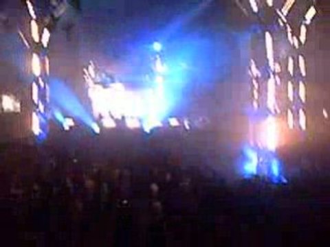 UNIGHTED BY CATHY GUETTA STADE DE FRANCE CARL COX 3