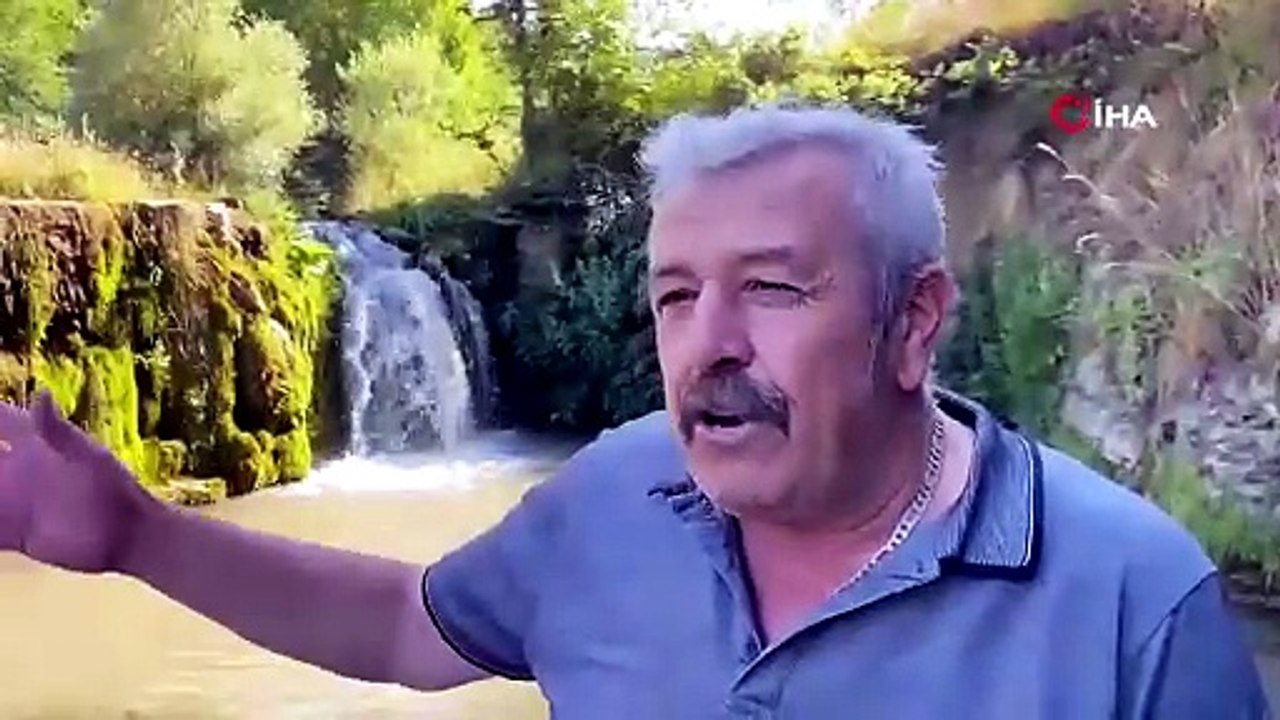 Atayurt Şelalesi doğal güzelliğiyle dikkat çekiyor