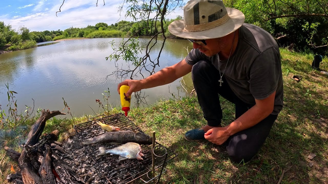 🔥🔥 PESCA Y COCINA al lado del Arroyo Urquiza, pescado asado en la naturaleza, pesca de barrio