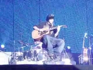 Tokio Hotel-Monaco-05/07/08-Présentation des garçons-XIX