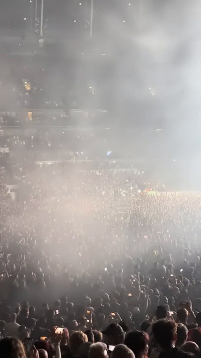 System Of A Down Just London Away!