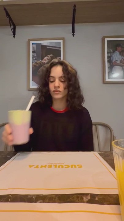 La camiseta personalizada de Rosalía para apoyar a España en la final