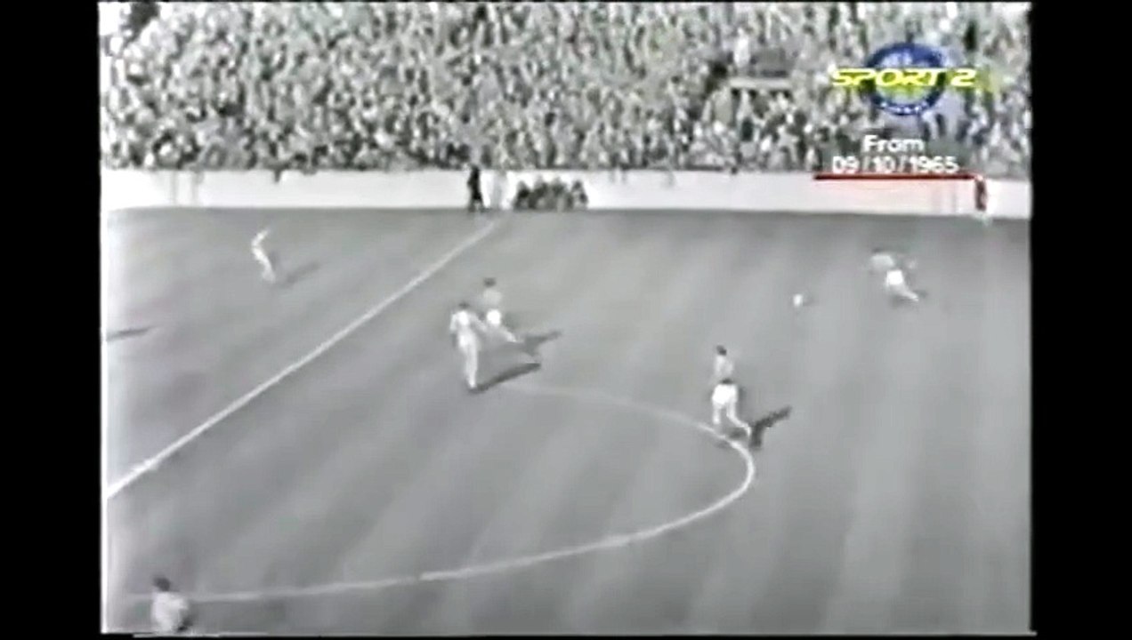Nottingham Forest v West Ham Utd 09-10-1965