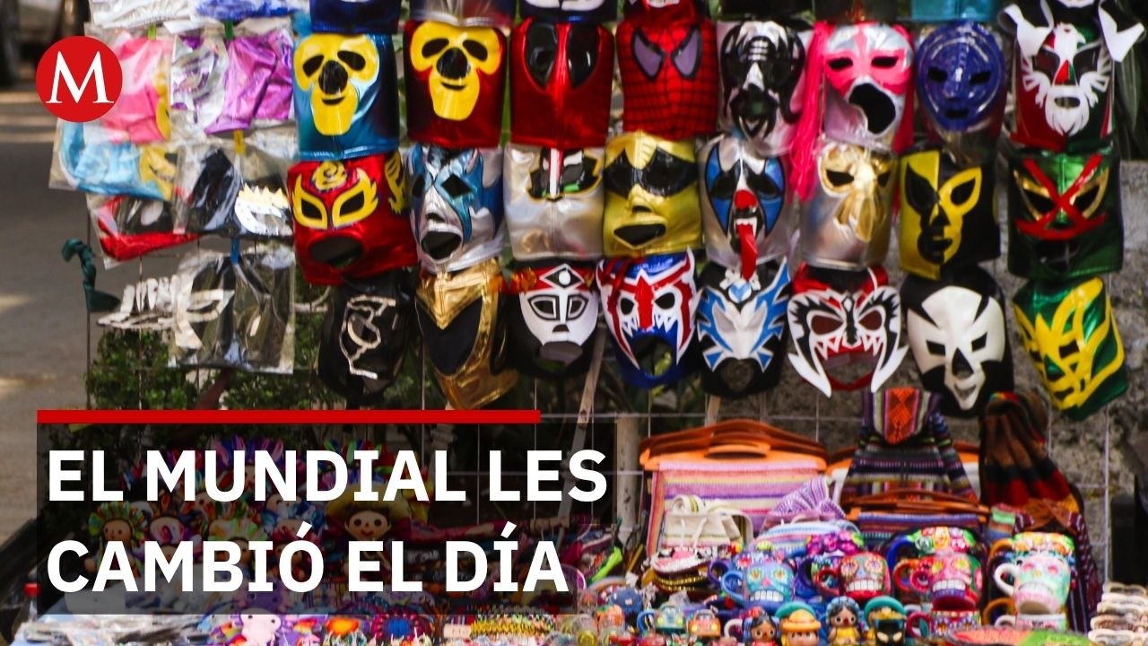 Vendedores aprovecharon el Mundial fuera del estadio Ciudad de México