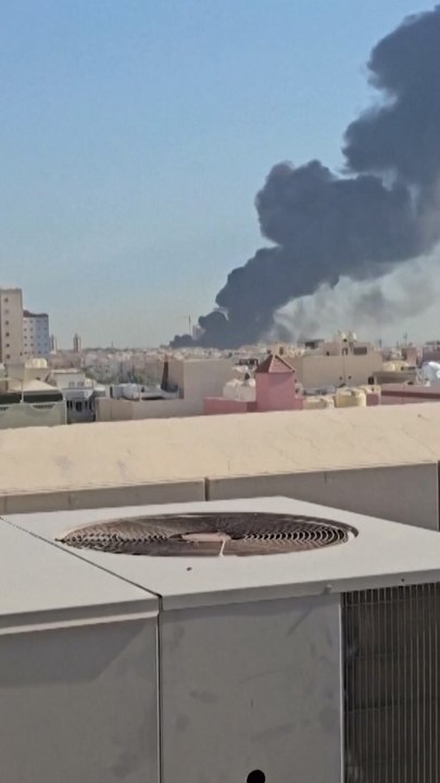 Smoke billows over Kuwait after Iranian missile attack