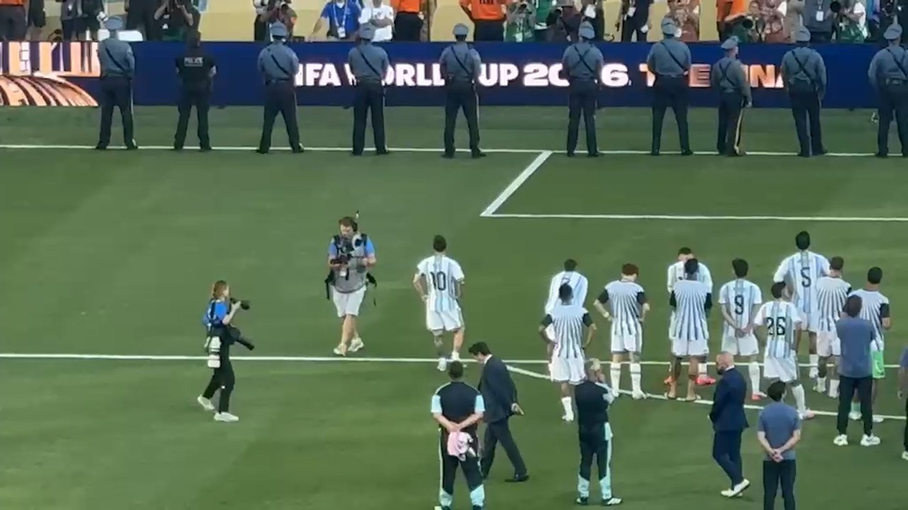El llanto de Messi tras la derrota en la final de su último Mundial
