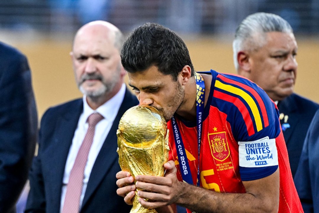 Rodri Hernández, el MVP de una España campeona, en 'El Larguero': "Hay alguien que me está ayudando desde arriba"