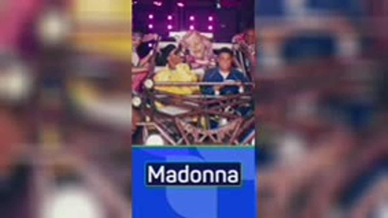 World Cup final half-time show - Best Bits